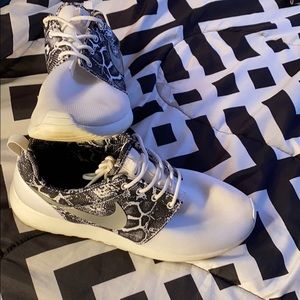 White and Black Nike Roshe shoes